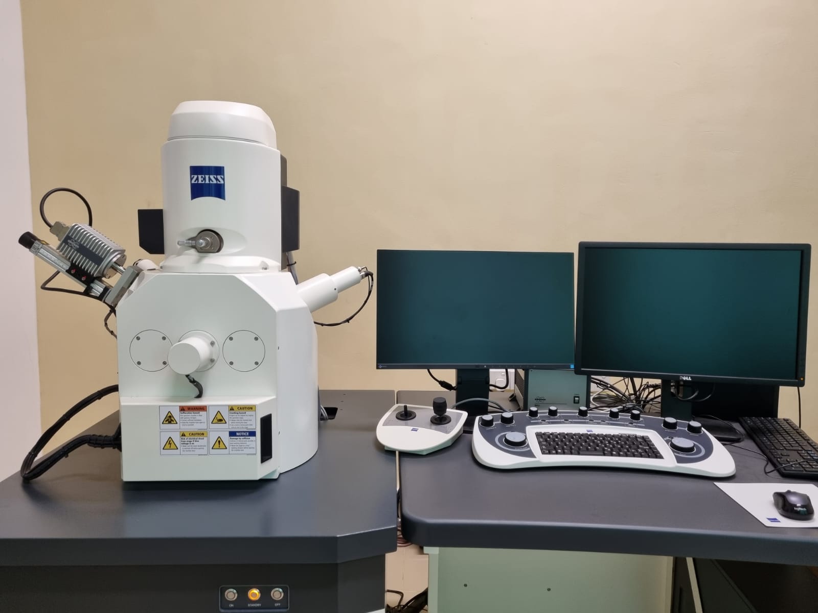 Scanning Electron Microscope -(SEM)