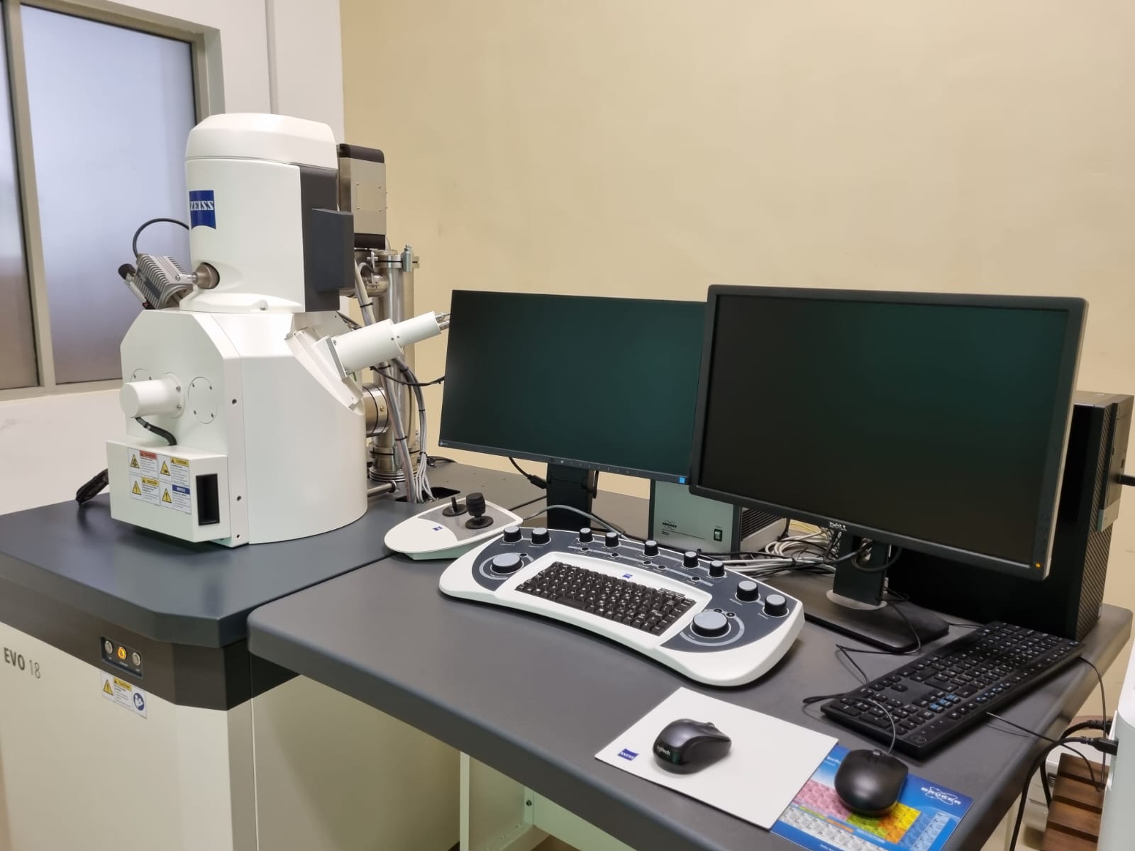 Scanning Electron Microscope -(SEM)