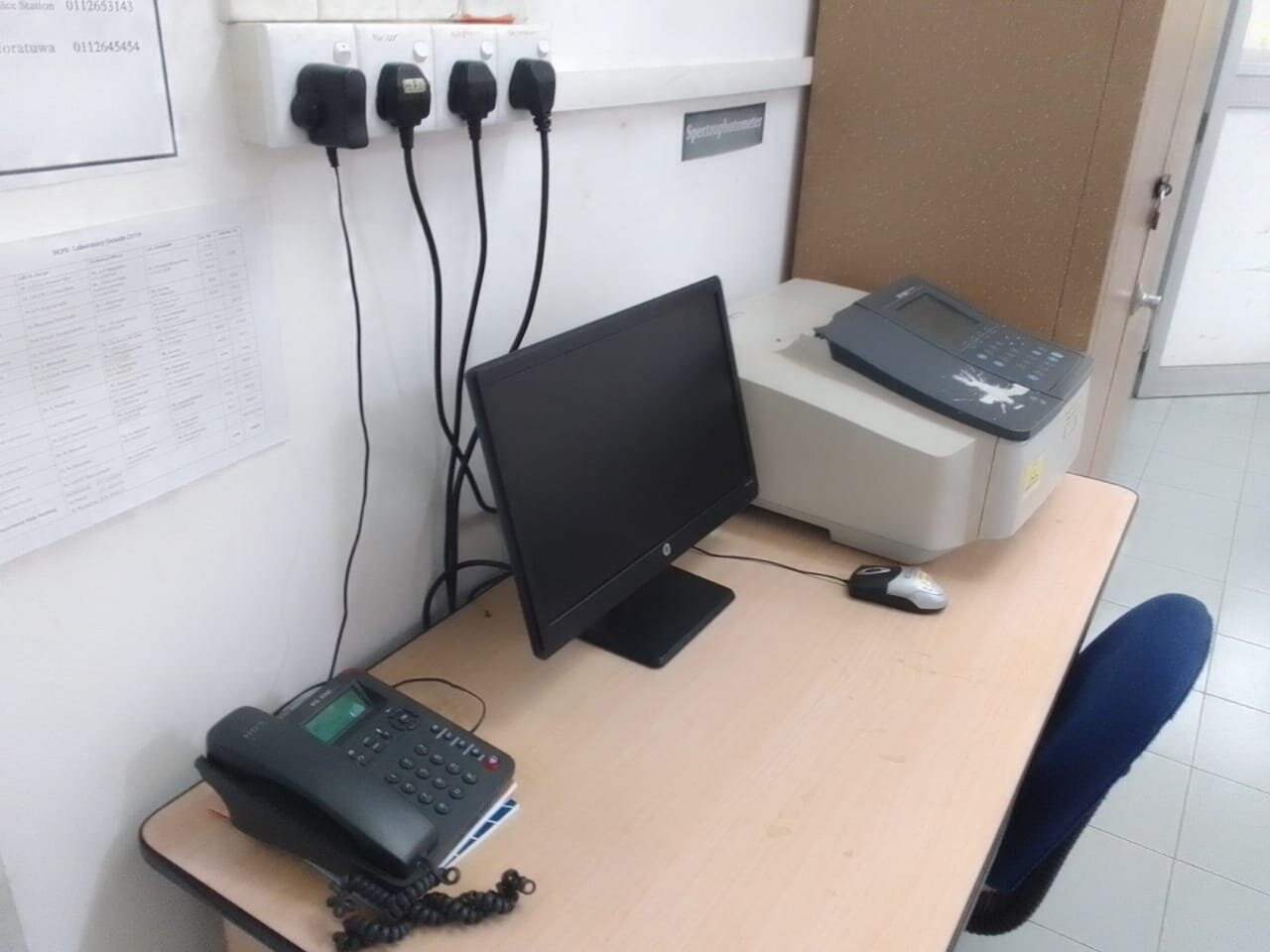 UV-Visible Spectrophotometer
